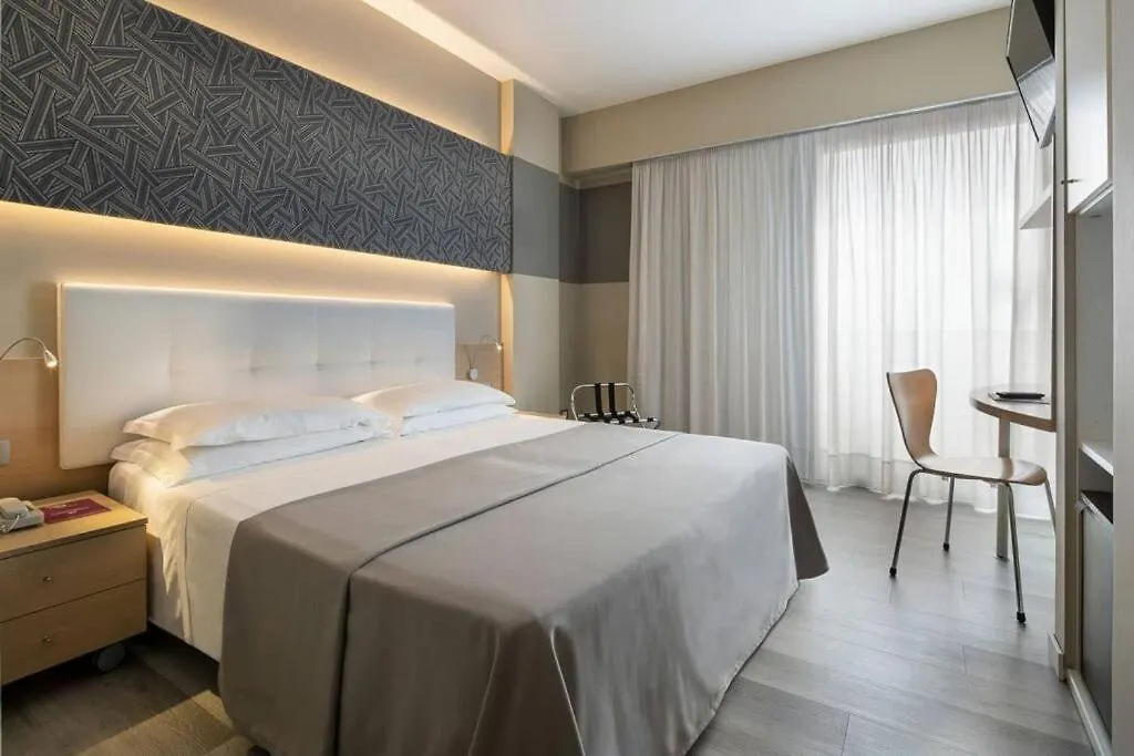 Hotel Rosanna Lido di Jesolo 3*,